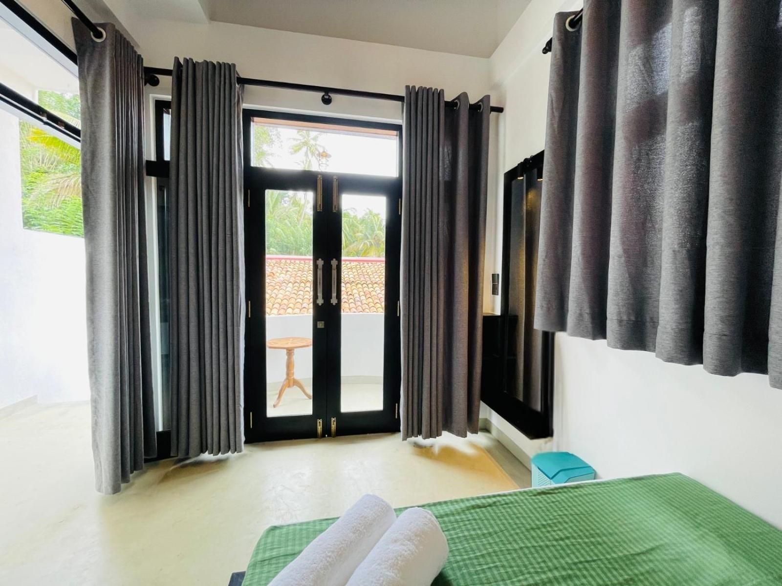 Thara Inn Villa Диквелла Экстерьер фото