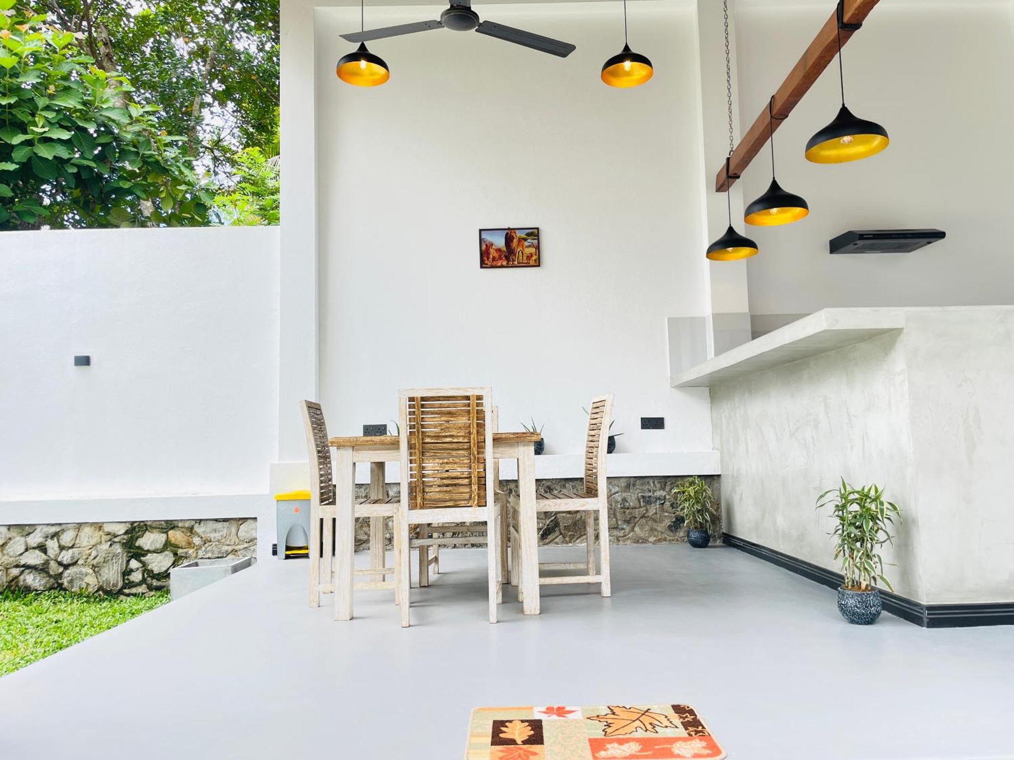 Thara Inn Villa Диквелла Экстерьер фото