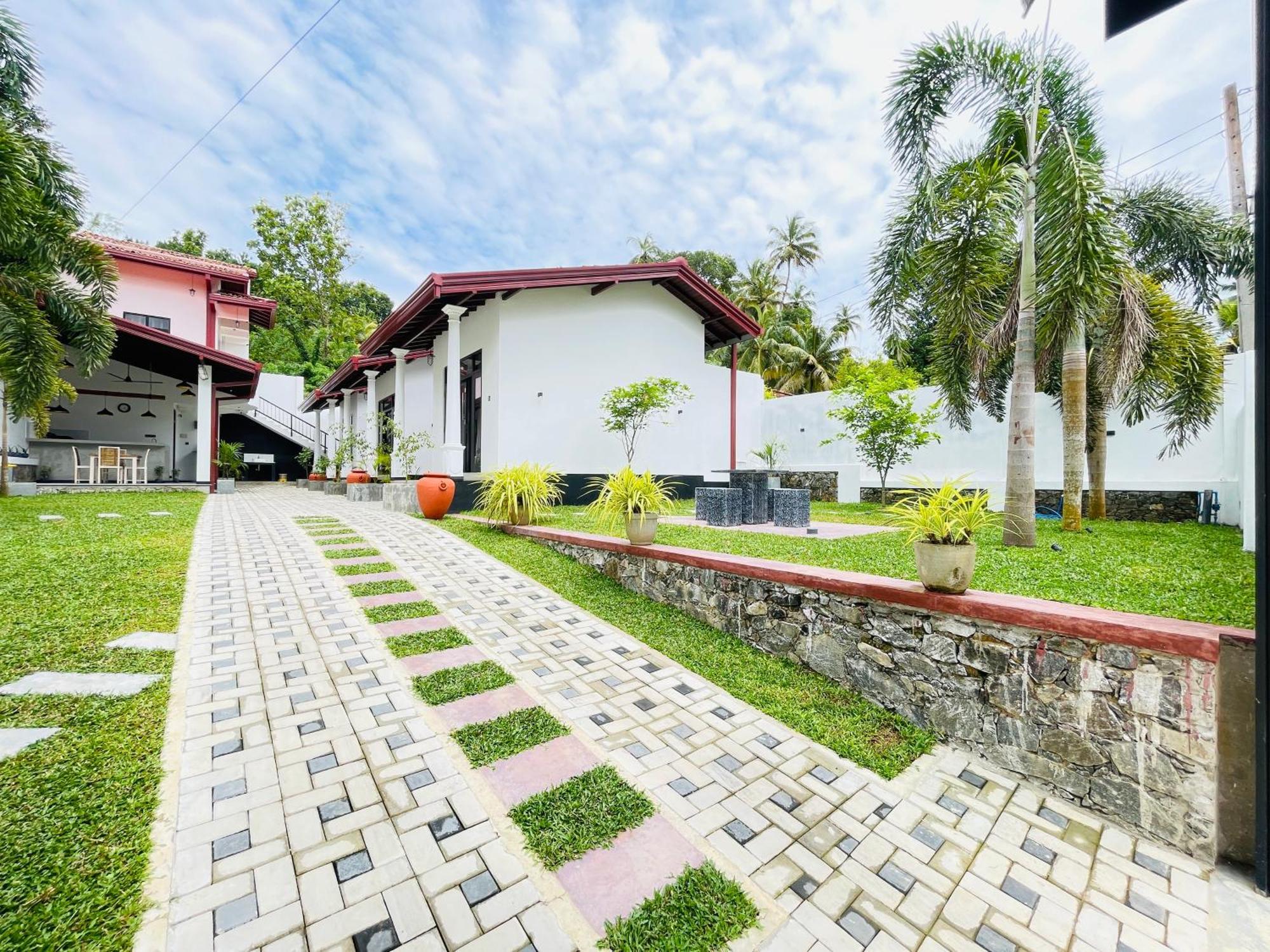 Thara Inn Villa Диквелла Экстерьер фото